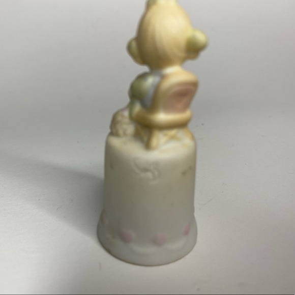 Precious Moments Thimble - Picture 3 of 4